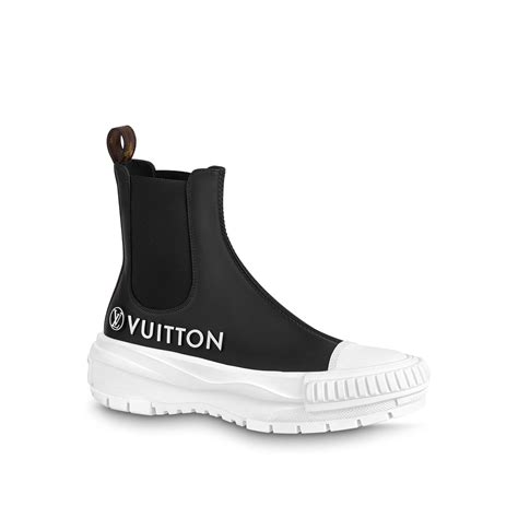 LV Squad Sneaker Boot .